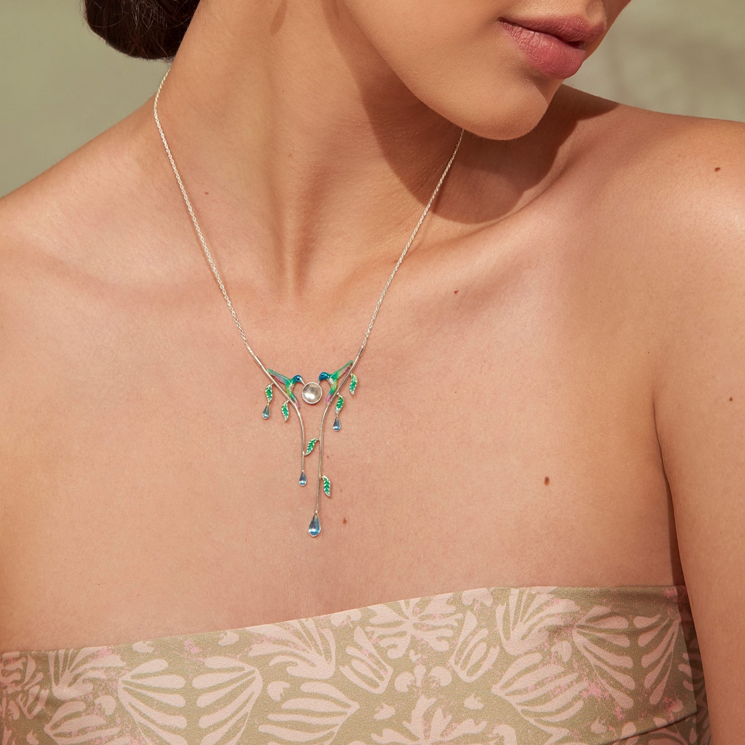 Collares