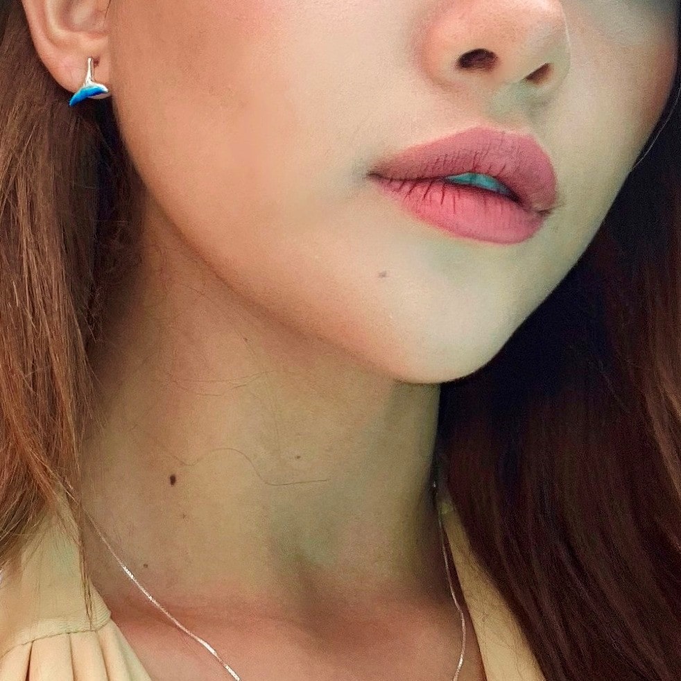 Aretes cola ballena, joyeria en plata, pendientes elaborados con plata ecologica eden joyas